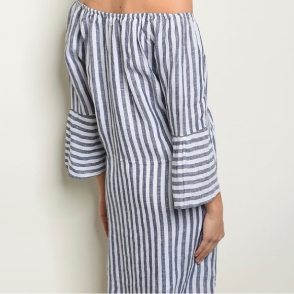Striped off shoulder linen dress. Size Medium - Picture 3 of 3